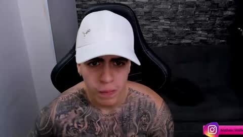 Mathew Independent model online show from March 5, 2026, 5:31 pm