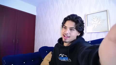 Mathew online show from December 18, 2025, 6:58 pm