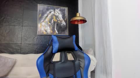 mathewboy2 online show from September 18, 2025, 11:56 am