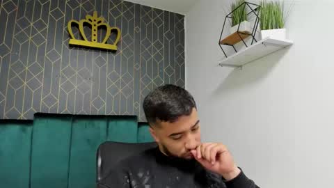 Snapshot of mathews_colton1 chatting on February 12, 2026, 11:49 am Mathews online show from February 12, 2026, 11:49 am