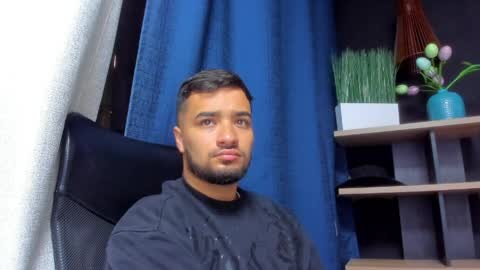 Snapshot of mathews_colton1 chatting on April 1, 2026, 11:44 am Mathews online show from April 1, 2026, 11:44 am