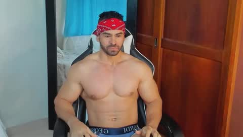 mathews_smith online show from December 2, 2025, 12:10 pm