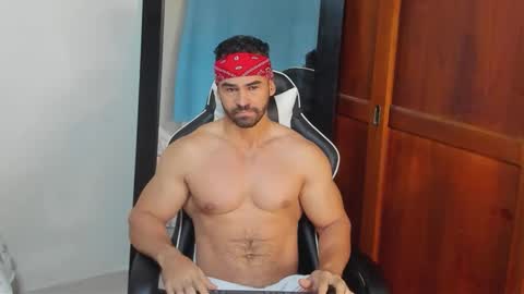 mathews_smith online show from February 16, 2026, 11:17 am