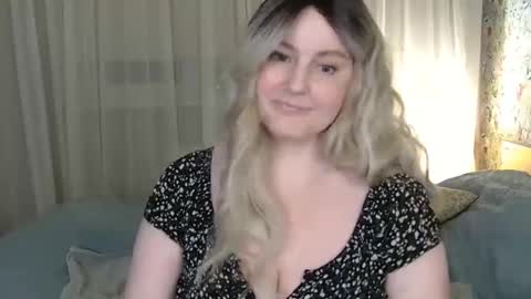 Snapshot of mathilde_solveig chatting on January 31, 2025, 10:52 pm mathilde_solveig online show from January 31, 2025, 10:52 pm