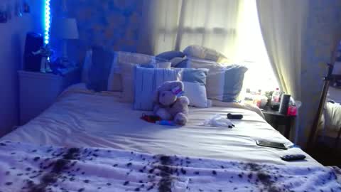 Snapshot of mathislauraashley2023 chatting on June 1, 2026, 6:42 pm mathislauraashley2023 online show from June 1, 2026, 6:42 pm