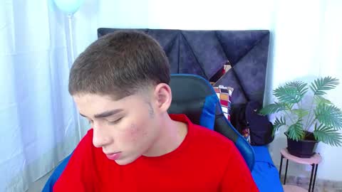 Snapshot of matiii18 chatting on October 7, 2025, 1:41 pm Mati online show from October 7, 2025, 1:41 pm