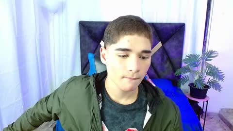 Snapshot of matiii18 chatting on October 27, 2025, 2:10 pm Mati online show from October 27, 2025, 2:10 pm