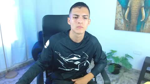 Matias online show from May 22, 2026, 2:12 pm