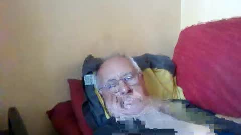 joyaam79 online show from April 18, 2026, 11:14 am