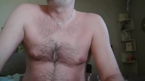 Snapshot of matrike1 chatting on March 8, 2026, 3:16 pm matrike1 online show from March 8, 2026, 3:16 pm