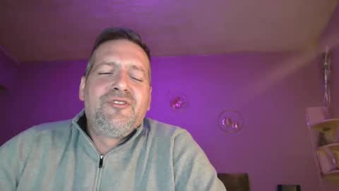 Snapshot of matrike1 chatting on March 30, 2026, 6:42 pm matrike1 online show from March 30, 2026, 6:42 pm
