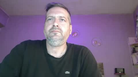 Snapshot of matrike1 chatting on April 1, 2026, 5:43 pm matrike1 online show from April 1, 2026, 5:43 pm
