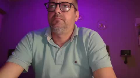 Snapshot of matrike1 chatting on April 17, 2026, 8:56 pm matrike1 online show from April 17, 2026, 8:56 pm