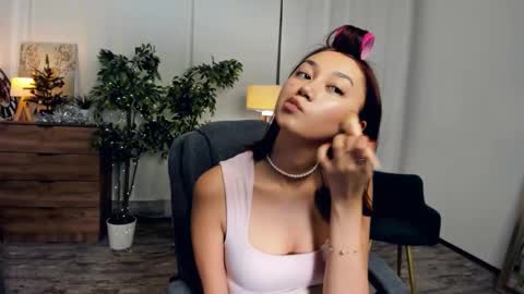 Kate online show from January 12, 2026, 2:11 pm