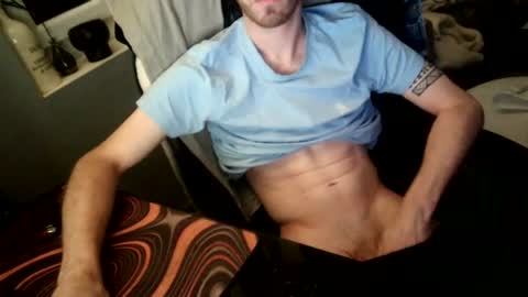 Snapshot of matt1q237916 chatting on July 19, 2026, 2:15 am matt1q237916 online show from July 19, 2026, 2:15 am