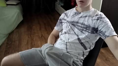 Snapshot of matt_aniston chatting on December 3, 2024, 12:38 pm Matt online show from December 3, 2024, 12:38 pm