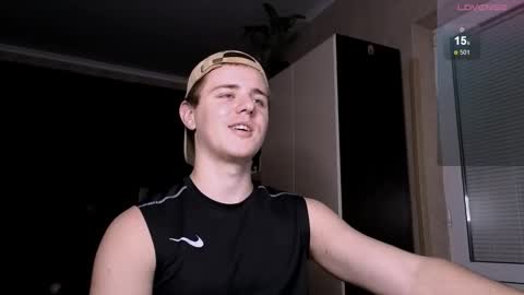 Snapshot of matt_aniston chatting on December 7, 2024, 2:46 pm Matt online show from December 7, 2024, 2:46 pm