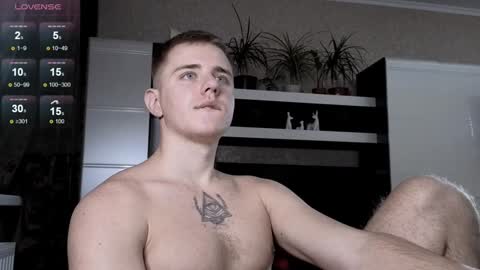 Snapshot of matt_aniston chatting on December 15, 2024, 6:04 pm Matt online show from December 15, 2024, 6:04 pm