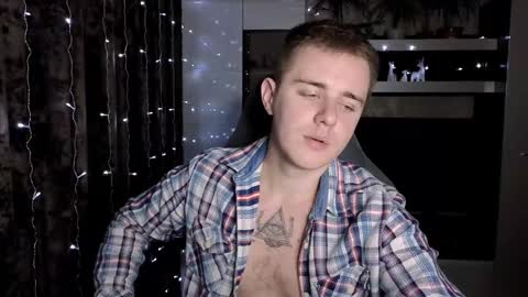 Snapshot of matt_aniston chatting on December 26, 2024, 2:59 pm Matt online show from December 26, 2024, 2:59 pm