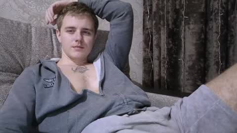 Snapshot of matt_aniston chatting on January 18, 2025, 12:35 am Matt online show from January 18, 2025, 12:35 am