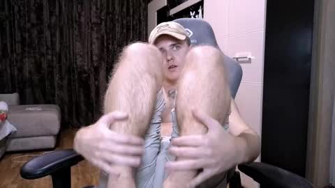 Snapshot of matt_aniston chatting on February 9, 2025, 7:05 am Matt online show from February 9, 2025, 7:05 am