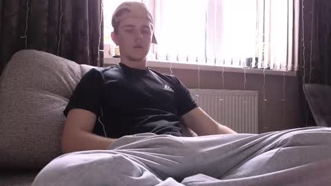 Snapshot of matt_aniston chatting on March 3, 2025, 8:49 am Matt online show from March 3, 2025, 8:49 am