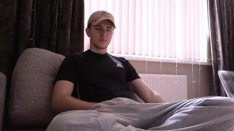 Snapshot of matt_aniston chatting on March 4, 2025, 9:40 am Matt online show from March 4, 2025, 9:40 am