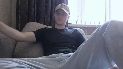 Snapshot of matt_aniston chatting on March 11, 2025, 8:52 am Matt online show from March 11, 2025, 8:52 am