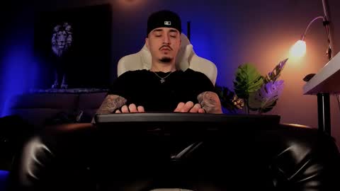 Snapshot of matt_thestud chatting on March 7, 2026, 8:11 am Matt online show from March 7, 2026, 8:11 am