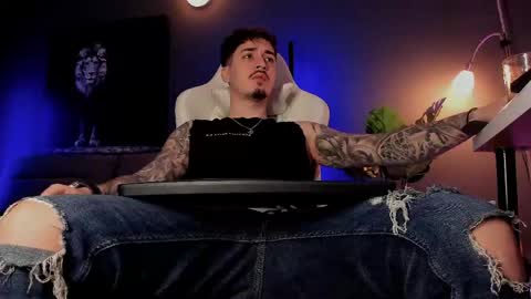 Snapshot of matt_thestud chatting on March 18, 2026, 7:33 am Matt online show from March 18, 2026, 7:33 am