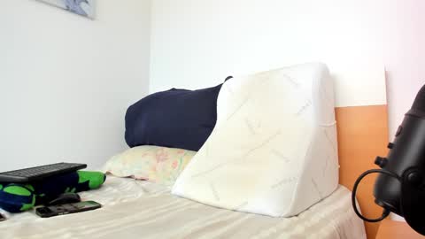 Snapshot of mattbauman94 chatting on January 14, 2025, 8:15 pm ig mattventure94 online show from January 14, 2025, 8:15 pm