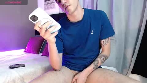 ---Matteo--- online show from November 13, 2025, 10:30 pm