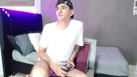 ---Matteo--- online show from March 19, 2026, 4:05 am