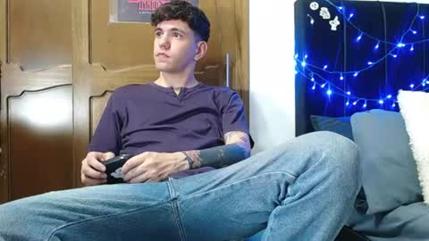 ---Matteo--- online show from July 19, 2026, 3:21 am