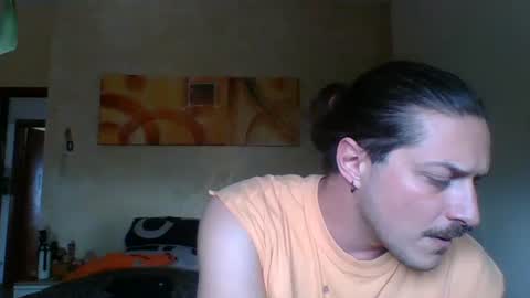 matteushh87 online show from April 13, 2026, 11:27 am