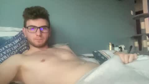 matthd21 online show from November 4, 2025, 2:49 pm