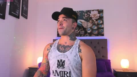 Snapshot of matthew_colee chatting on April 22, 2026, 2:14 am Matthew INDEPENDENT MODEL online show from April 22, 2026, 2:14 am