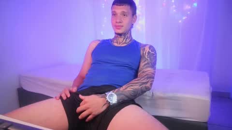 Snapshot of matthewjones1 chatting on January 9, 2025, 5:22 pm Matt online show from January 9, 2025, 5:22 pm