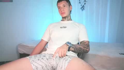 Snapshot of matthewjones1 chatting on February 11, 2025, 12:05 pm Matt online show from February 11, 2025, 12:05 pm