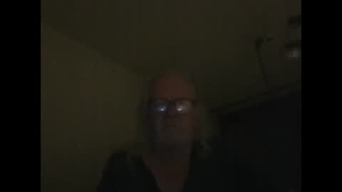 Snapshot of matthy60 chatting on September 12, 2025, 2:44 am Matthias online show from September 12, 2025, 2:44 am