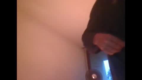 Snapshot of matthy60 chatting on September 21, 2025, 5:14 pm Matthias online show from September 21, 2025, 5:14 pm