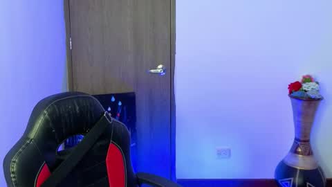 mattias     online show from March 29, 2026, 5:07 am