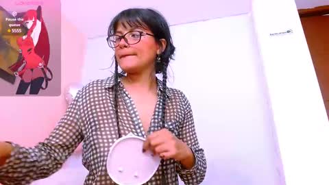 mattilda_18 online show from March 6, 2025, 8:05 pm