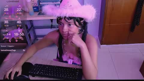 mattilda_18 online show from October 6, 2025, 9:01 pm