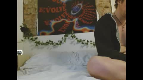 Snapshot of mattiuftm chatting on October 16, 2025, 8:48 am mattiuftm online show from October 16, 2025, 8:48 am