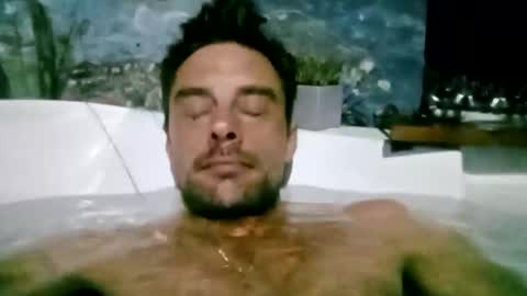 mattlesnake_101 online show from April 26, 2026, 6:16 pm