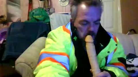 Snapshot of mattstanley424955 chatting on February 22, 2026, 3:54 pm mattstanley424955 online show from February 22, 2026, 3:54 pm