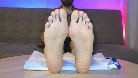 Snapshot of mattxfeet chatting on May 14, 2026, 12:01 pm Matt online show from May 14, 2026, 12:01 pm