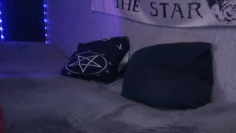 Snapshot of matty_trees chatting on February 12, 2025, 1:27 pm matty_trees online show from February 12, 2025, 1:27 pm