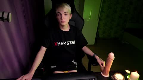 Snapshot of mattyaiden chatting on February 1, 2025, 5:47 pm Matty Aiden online show from February 1, 2025, 5:47 pm